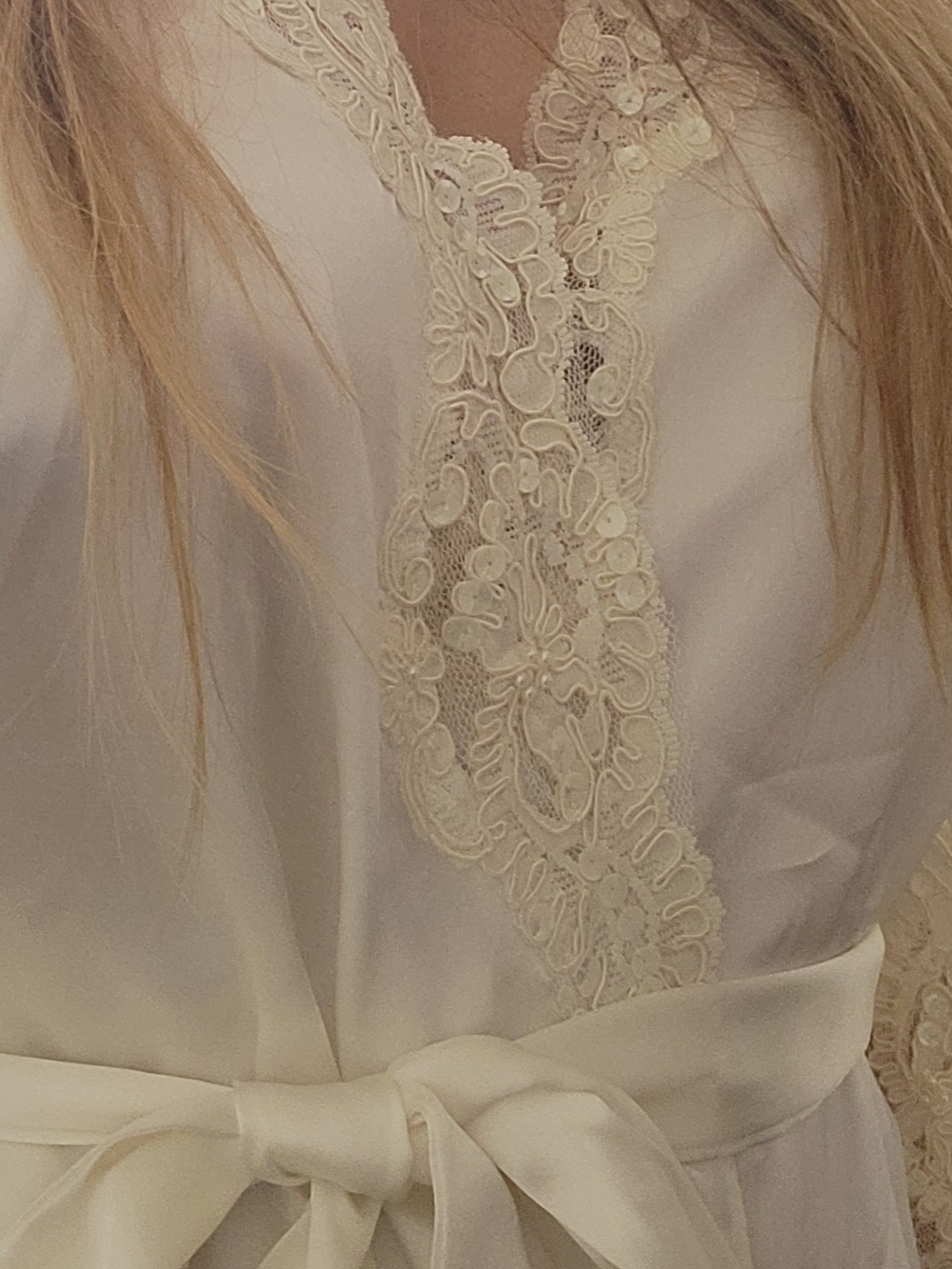 Victoria's Secret Ivory Lace-Trim Satin Robe